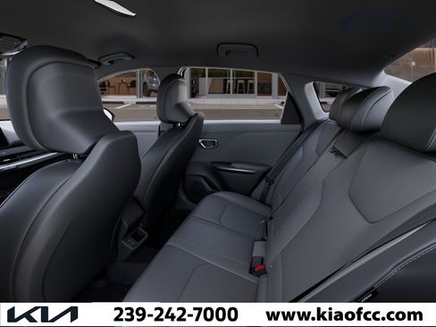 New 2026 Kia K4 EX FWD image 18