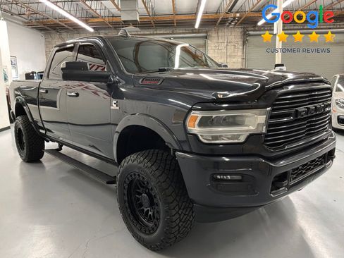 Used 2019 RAM 2500 Laramie AWD/4WD image 3
