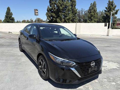 Used 2025 Nissan Sentra SV FWD image 37