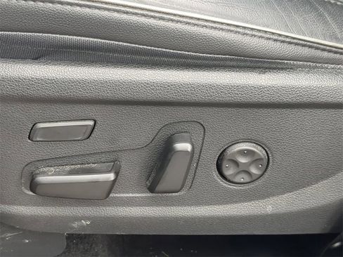 Used 2021 Hyundai Santa Fe Limited image 24