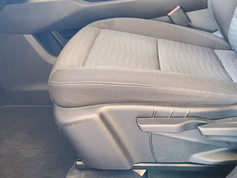 Used 2026 Chevrolet Equinox LT image 24