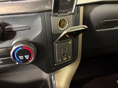 Used 2025 Ford F150 STX w/ Equipment Group 201A FX4 image 26