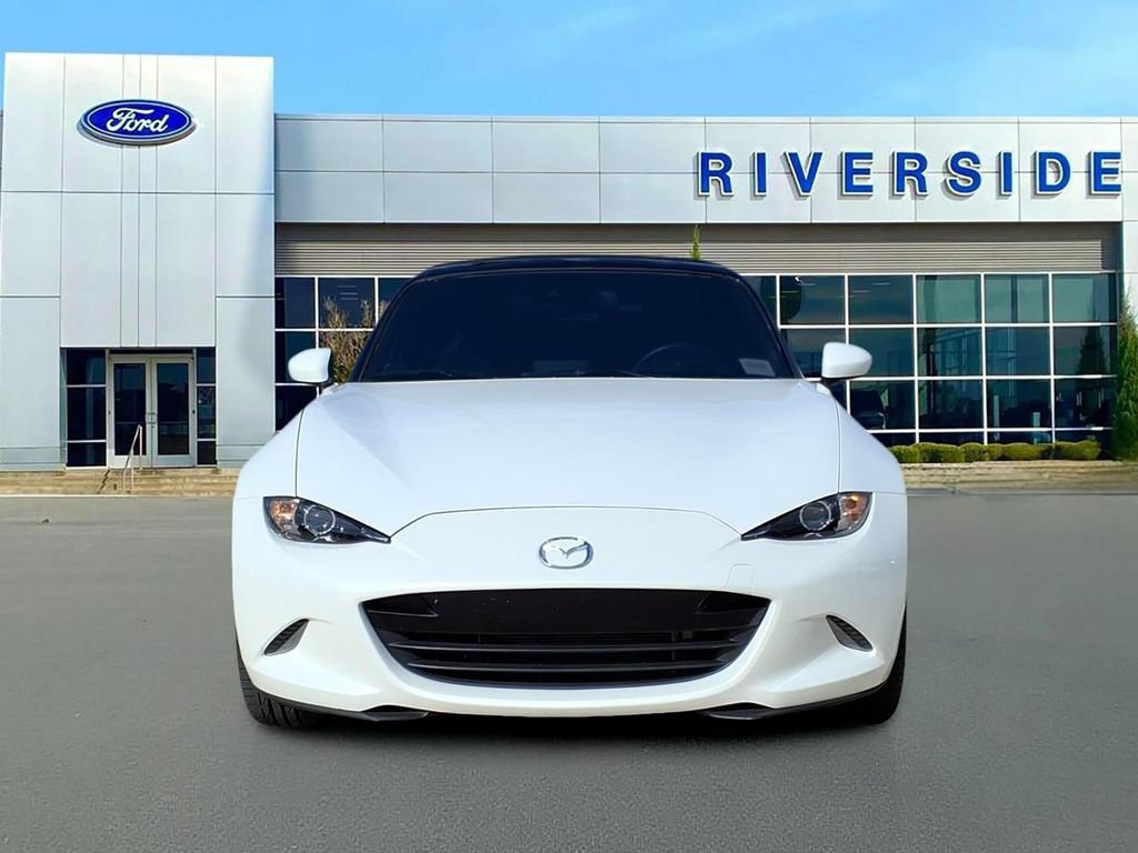 Used 2023 MAZDA MX-5 Miata Grand Touring RWD image 2