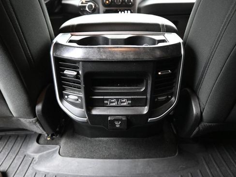 Used 2021 RAM 1500 Big Horn AWD/4WD image 15