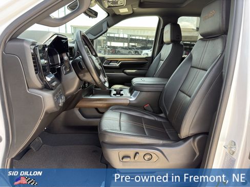 Certified 2024 Chevrolet Silverado 2500 High Country w/ High Country Premium Package AWD/4WD image 16