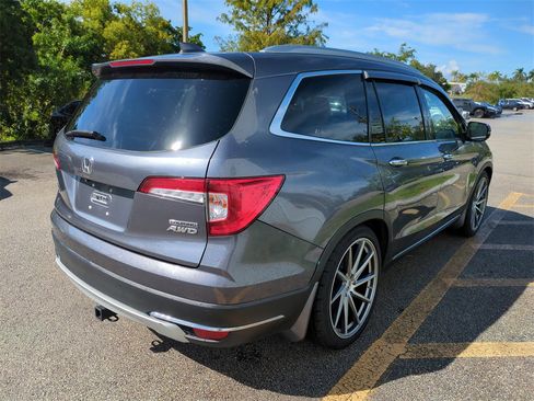 Used 2021 Honda Pilot Touring image 6