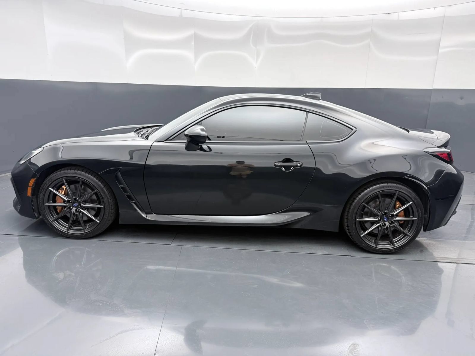 Used 2025 Subaru BRZ tS RWD image 4