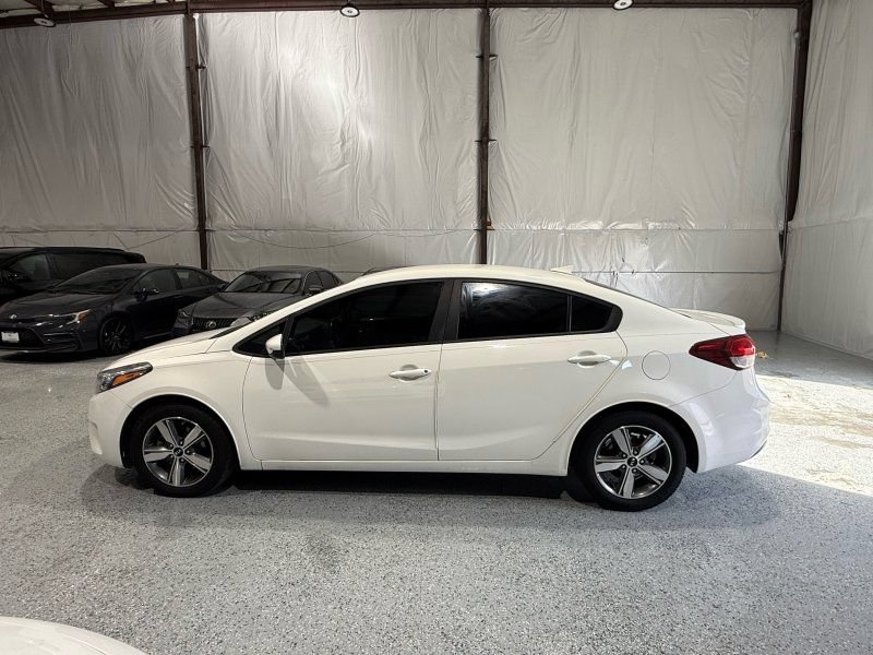 Used 2018 Kia Forte S FWD image 8