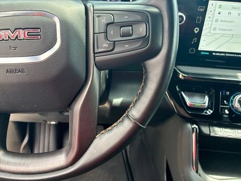 Used 2025 GMC Sierra 2500 AT4 w/ AT4 Premium Plus Package AWD/4WD image 23