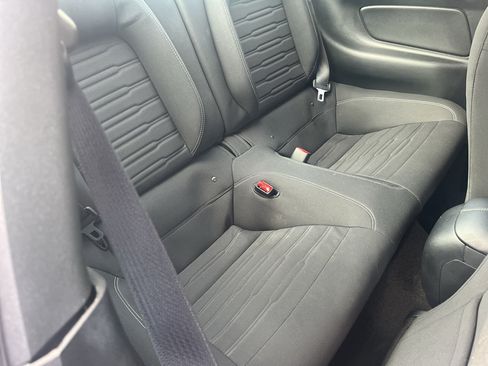 Used 2016 Ford Mustang GT RWD image 30