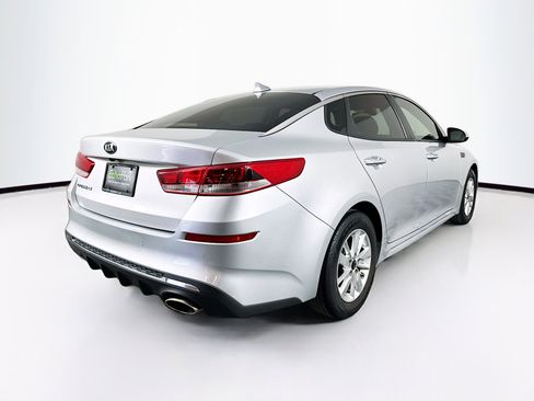 Used 2019 Kia Optima LX image 9
