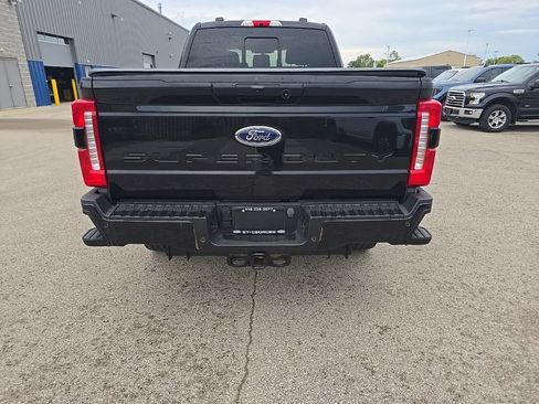 Used 2024 Ford F250 Lariat w/ Sport Appearance Package AWD/4WD image 5