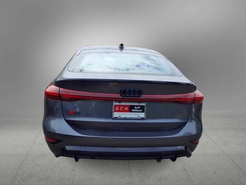 New 2025 Audi S6 e-tron Premium Plus image 7