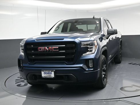 Used 2019 GMC Sierra 1500 Elevation w/ Elevation Value Package AWD/4WD image 11