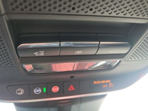 Used 2024 Chevrolet Traverse RS w/ LPO, Floor Liner Package FWD image 39