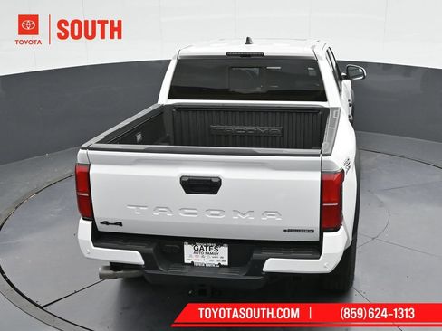 Used 2024 Toyota Tacoma TRD Off-Road w/ TRD Off Road Upgrade Package AWD/4WD image 48