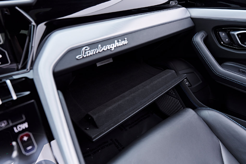 Used 2020 Lamborghini Urus AWD/4WD image 83