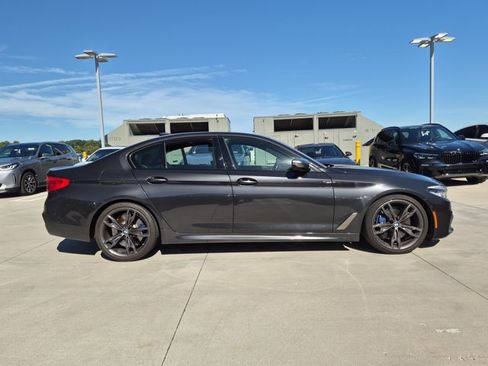 Used 2020 BMW M550i xDrive AWD/4WD image 4