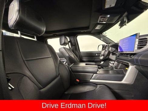 Used 2022 Toyota Tundra Platinum w/ Advanced Package RWD image 25