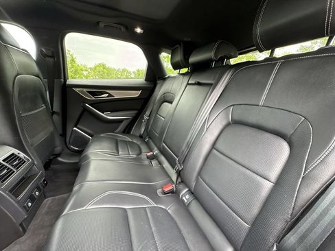 Used 2024 Jaguar F-PACE R-Dynamic S AWD/4WD image 25