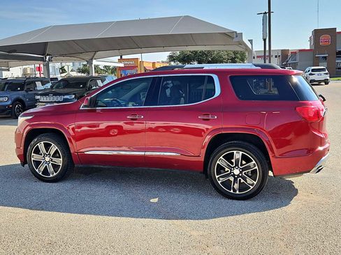 Used 2019 GMC Acadia Denali w/ Technology Package FWD image 5