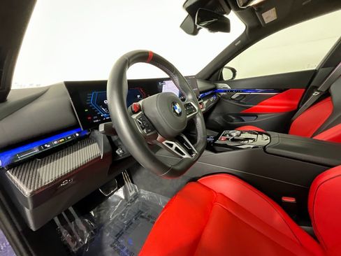 Used 2025 BMW M5 w/ M Driver's Package image 14