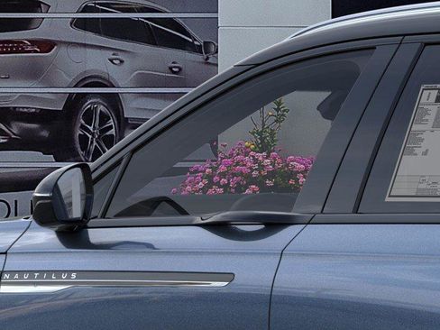 New 2026 Lincoln Nautilus Reserve image 20