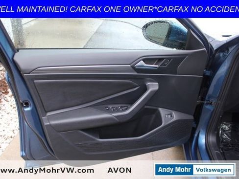 Used 2020 Volkswagen Jetta SEL image 17
