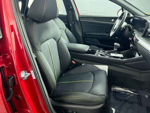 New 2026 Kia K5 GT image 32