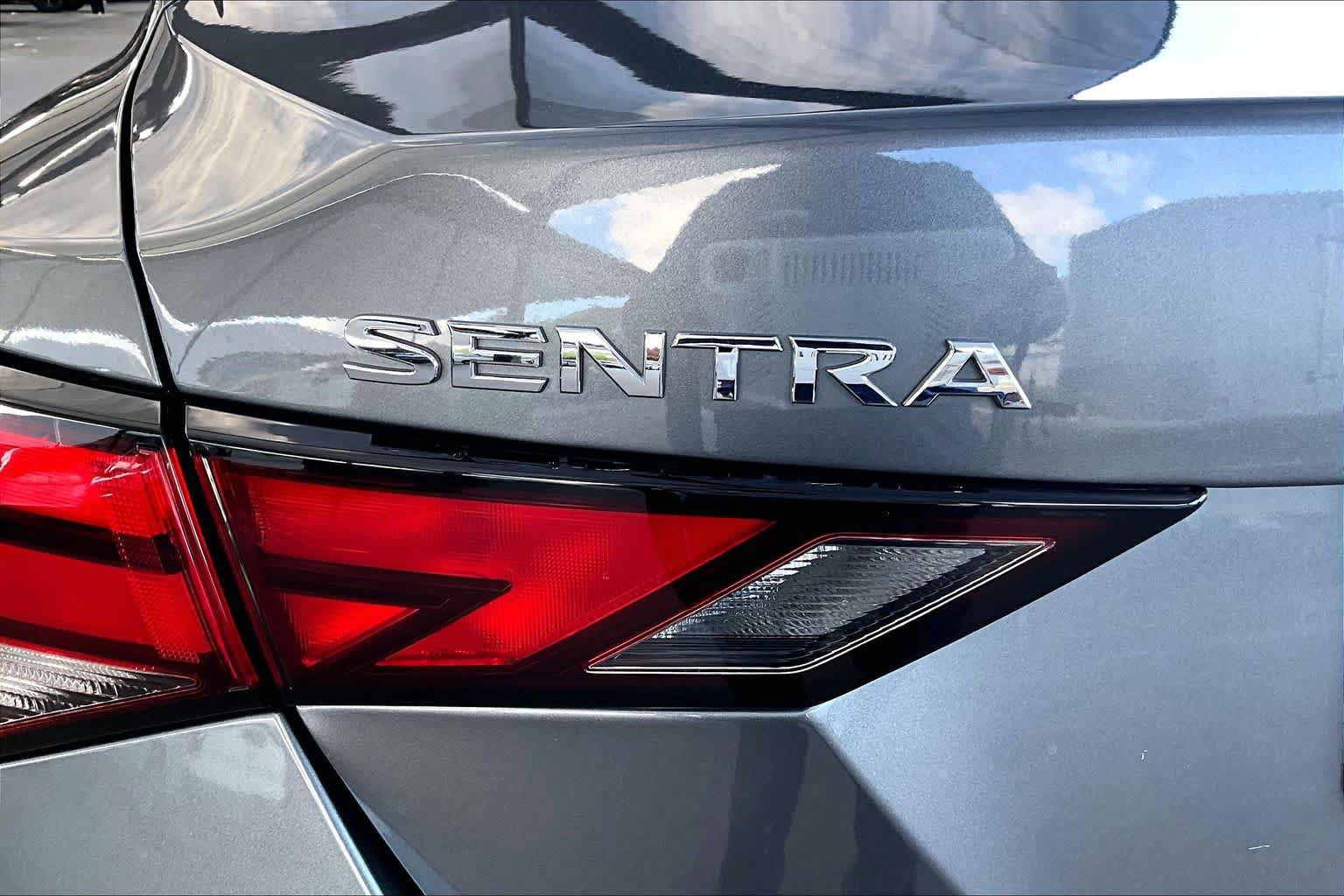Certified 2024 Nissan Sentra SV FWD image 10