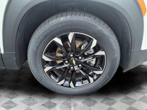Certified 2023 Chevrolet TrailBlazer LT FWD image 8