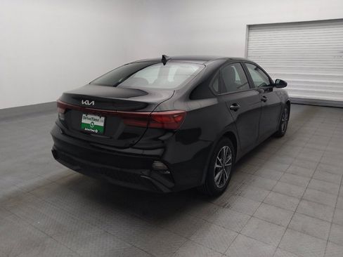 Used 2024 Kia Forte LXS FWD image 9