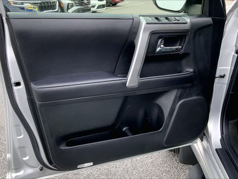 Used 2022 Toyota 4Runner TRD Sport w/ Technology Package AWD/4WD image 20
