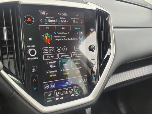 Used 2025 Subaru Ascent Premium image 11