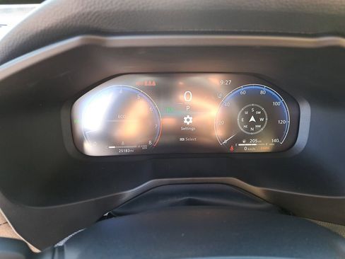 Used 2024 Toyota RAV4 Limited image 22