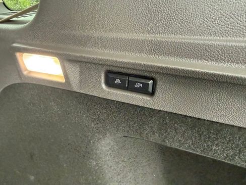 Used 2023 Lincoln Corsair AWD w/ Equipment Group 101A image 41