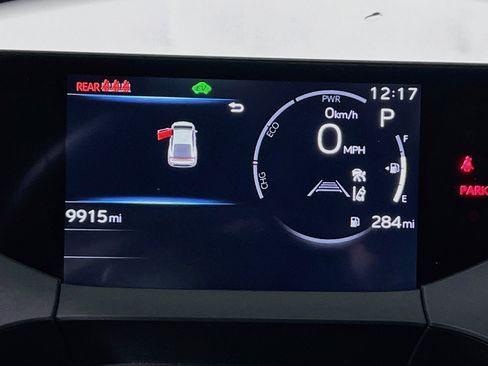 Used 2024 Toyota Prius LE FWD image 20