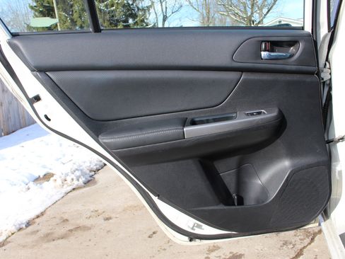 Used 2015 Subaru Impreza 2.0i Limited image 29