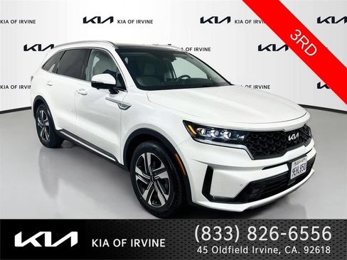 Certified 2023 Kia Sorento SX Prestige w/ Panoramic Sunroof Package AWD/4WD image 1