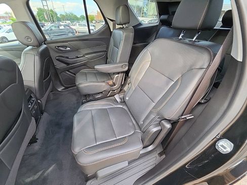 Used 2021 Chevrolet Traverse Premier w/ Redline Edition AWD/4WD image 26