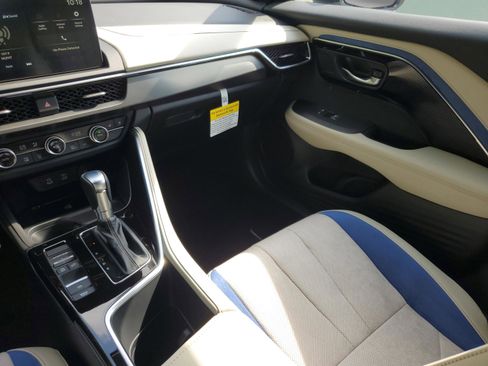 New 2025 Acura ADX A-Spec image 18