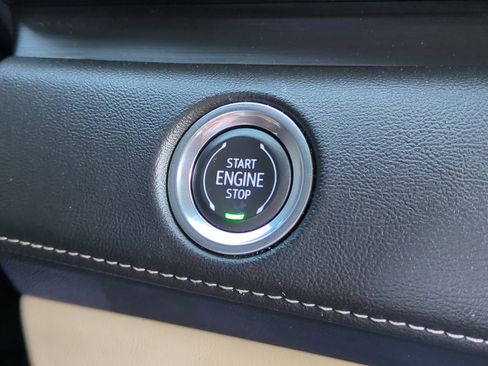 Used 2023 Cadillac Escalade ESV Premium Luxury w/ LPO, Radiant Package image 28