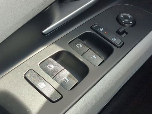 New 2026 Hyundai Elantra Limited image 23