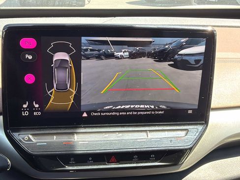 Certified 2023 Volkswagen ID.4 Pro RWD image 21