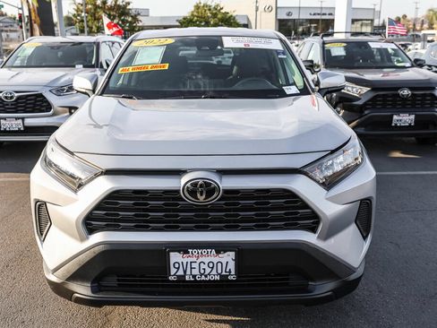 Certified 2022 Toyota RAV4 LE w/ Carpet Mat Package (TMS) AWD/4WD image 16