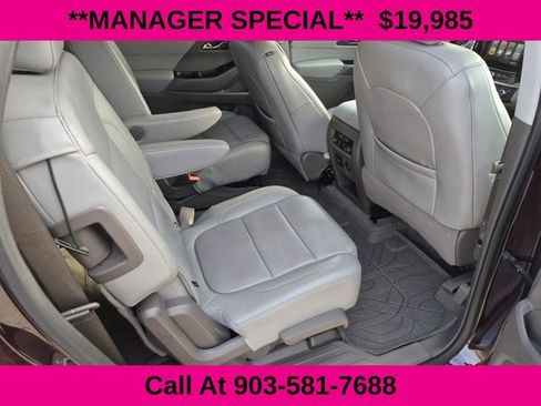 Used 2019 Chevrolet Traverse Premier w/ Driver Confidence II Package image 21