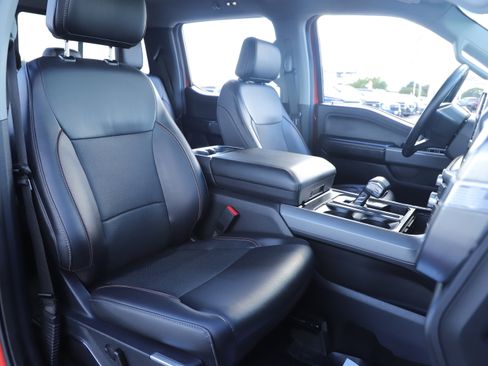 Used 2023 Ford F150 Lariat w/ Trailer Tow Package image 27