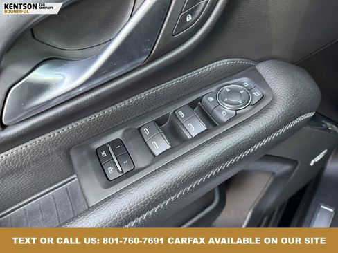 Used 2022 GMC Yukon Denali image 23