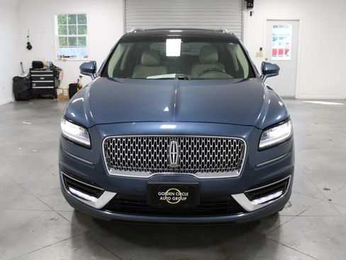 Used 2019 Lincoln Nautilus Reserve FWD image 3