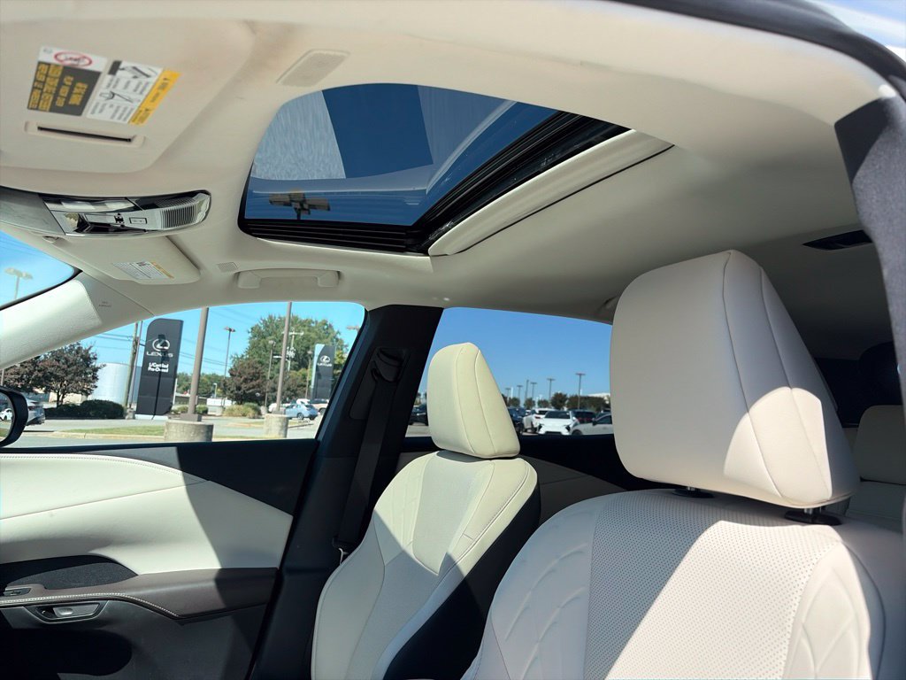 Used 2024 Lexus RX 350 Premium w/ Cold Area Package FWD image 11